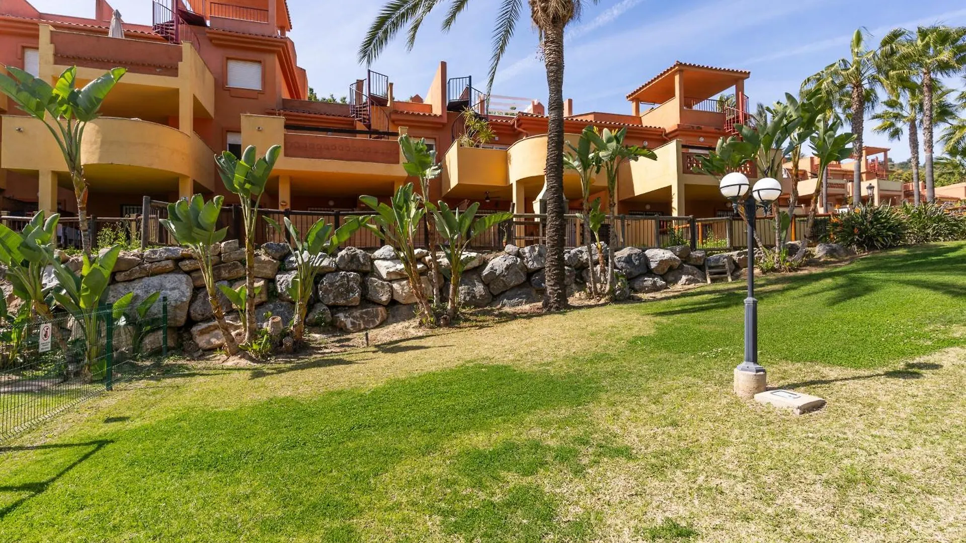 Apartment Penthouse Stunning Mountain Views-Reserva De Marbella 2